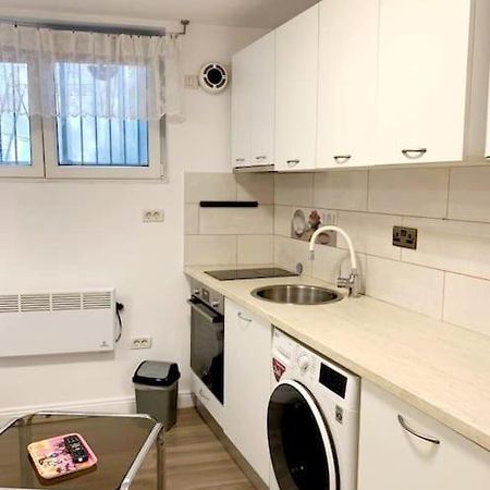 Central Studio Flat Bucarest Exterior foto